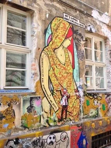 Стрит-арт Эль Бочо в Берлине.