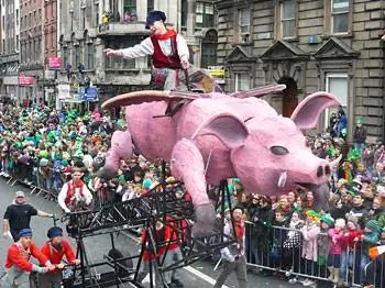 Даже летающие свиньи!