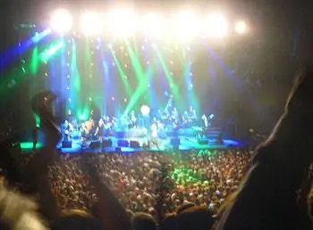 The Commitments отыграли концерт, посвященный 20-летию, в новом O2 Centre.