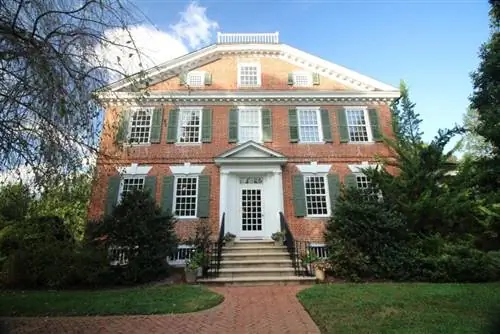 Беллмонт Холл Смирна. Довер Делавэр