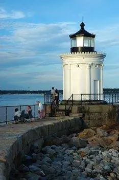 Баг Лайт, Портленд.