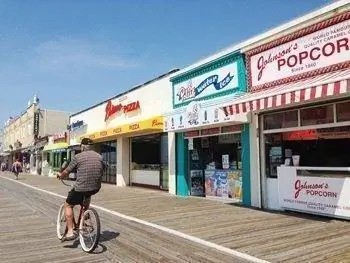 Променад в Оушен-Сити, Нью-Джерси. фото Эль Рахилли