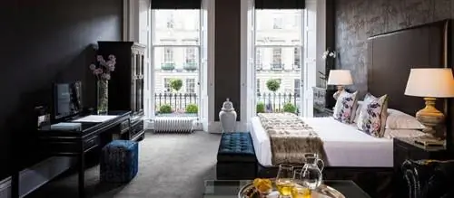 Номер в отеле, указанный Dayuse.com для сдачи в аренду на день.