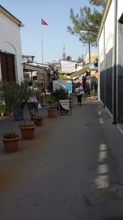 Контрольно-пропускной пункт в Никосии, Кипр.