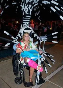 Кристина с подругой в отеле Фонтенбло в Майами.