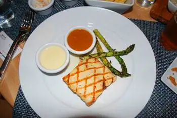 Обжаренные на сковороде махи-махи с лимонно-сливочным соусом и соусом хабанеро из манго - вкуснятина!