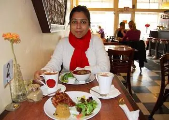 Обед в кафе Шоколад. Не пропустите Турбо Шоколад, если вы когда-нибудь зайдете.