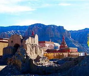 Монастырь Толинг