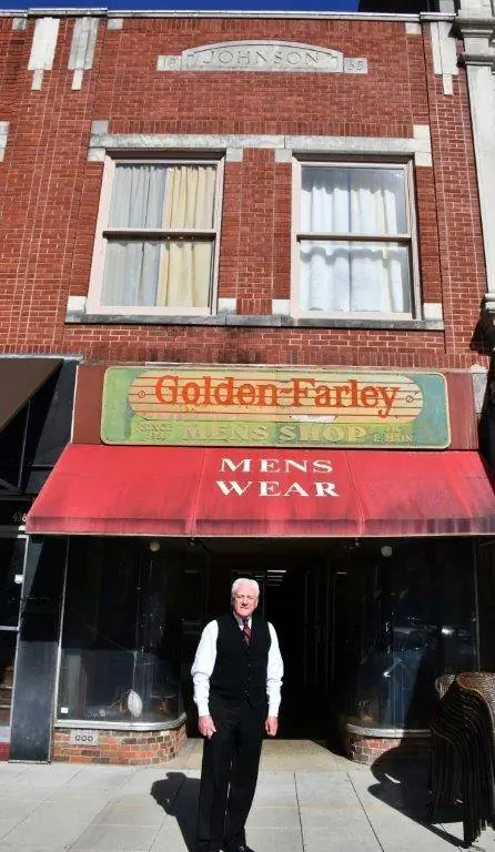 Боулинг Грин Голден Фарли