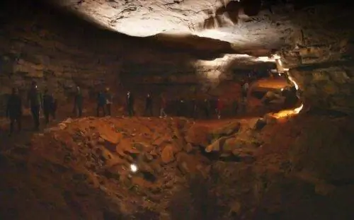 Мамонтова пещера рядом с Боулинг-ГринTabHauserPhoto 117A