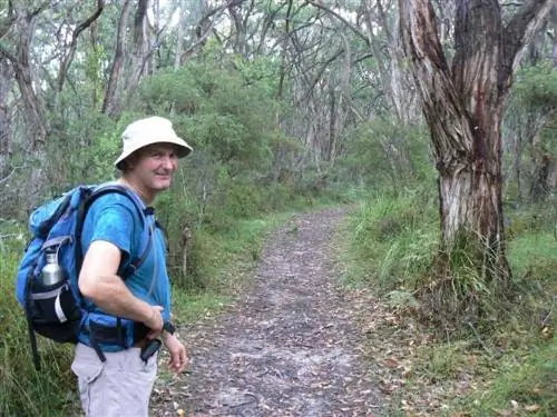 Есть еще Великая океанская прогулка, и вот одна из ее троп. На фото Макс Хартшорн.