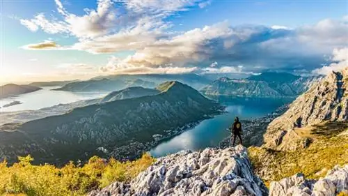 Панорама Которского залива, Черногория.