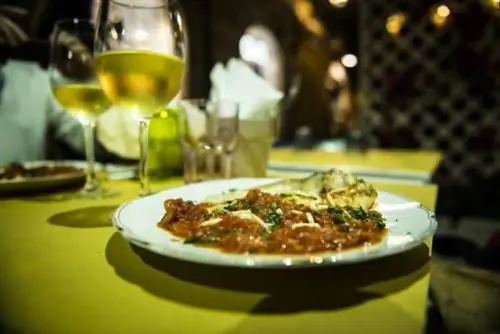 Медовая рыба-меч на Сицилии.