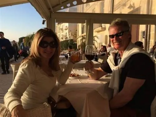 Марина Паскуччи и Джон Хендерсон на Сицилии.