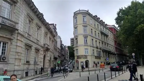 Португалия готовится к открытию