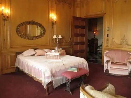 Спальня Лиди в особняке Марланд.