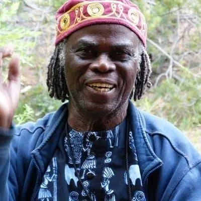 Африканский барабанщик на прошлогоднем международном рынке народного творчества в Санта-Фе.