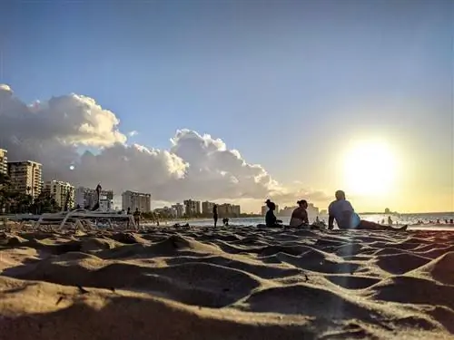 Общественный пляж в Сан-Хуан, Пуэрто-Рико. Фотографии Даны Армстронг.