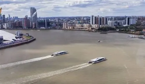 Водный автобус Clipper