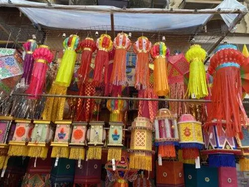 Популярное украшение для Дивали