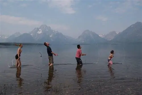 Кемпинг в Йеллоустоне: спросите своих детей, что они хотят делать этим летом!