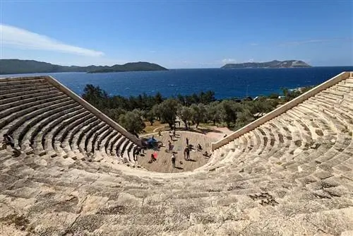 Амфитеатр Антифеллос