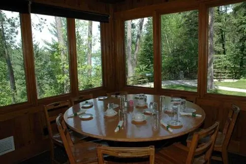 Ресторан Itasca Douglas Lodge 02