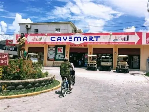 Вы не увидите много знакомых сетей в Сан-Педро - Caye Mart