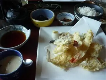 Ужин по соседству.