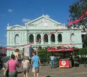 Театр в Санта-Ана