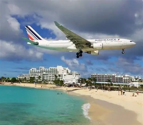 Приветственная вкладка на пляже Св. Мартина Фото Hauser