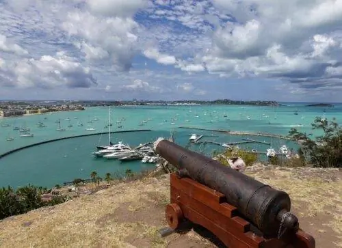 Сент-Луис Форт Сен-Мартен