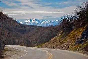 Каньон Коттонвуд недалеко от Солт-Лейк-Сити, штат Юта. фото Сони Старк.