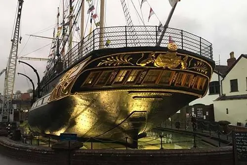 SS Great Britain - это тщательно отреставрированный корабль 1700-х годов, который вы можете посетить в Бристоле.