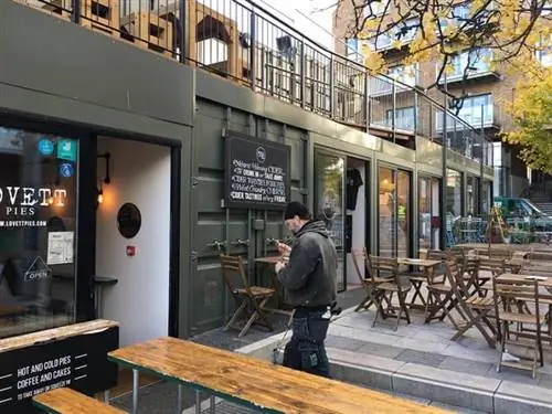 Wapping Wharf, где находится контейнерный парк Cargo в Бристоле.