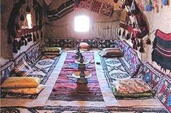 Сэмплер из Восточной Турции: экзотическая история и пейзажи