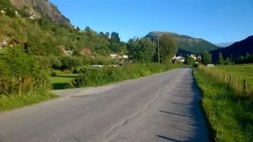 Солнечная погода накануне похода.