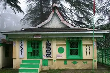 Нальдехра, штат Химачал-Прадеш: мир и покой в туманных горах