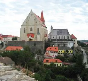 Деревня Зноймо.