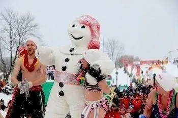 Bon Homme в Bain de Neige Photo Lisa Goodmurphy