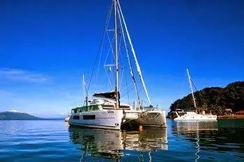 Парусный спорт у побережья Мадагаскара