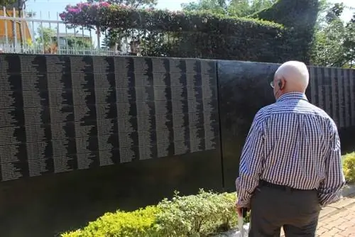 Мемориал жертвам геноцида тутси в 1994 году - это трогательный и воодушевляющий опыт.