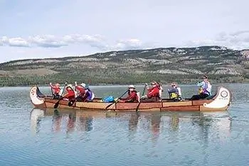 Приключение на реке Юкон: самая длинная в мире гонка на каноэ и байдарках