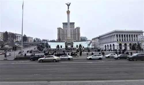 Монумент Независимости на историческом «майдане» Киева, месте революции 2014 года. Монумент Независимости на историческом «майдане» Киева, месте революции 2014 года.