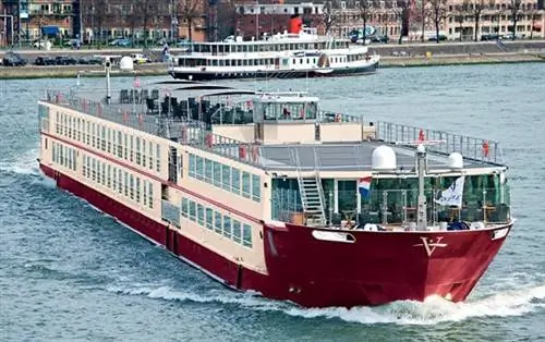 River Venture, один из многих речных круизных лайнеров с одноместными каютами, которым управляет Vantage Travel.