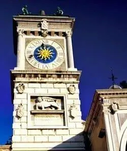 Удине-пьяцца-делла-либерта