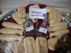 Марципановый сыр