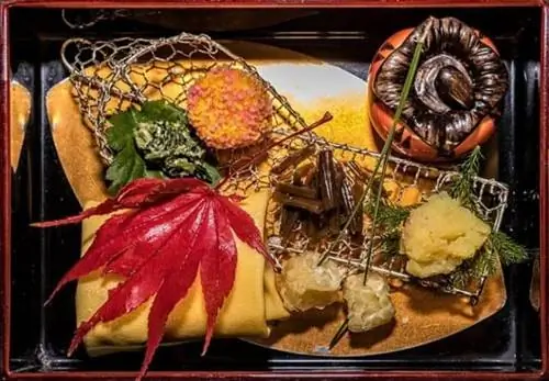 В Imozen ресторан в Японии, который специализируется на сладком картофеле.