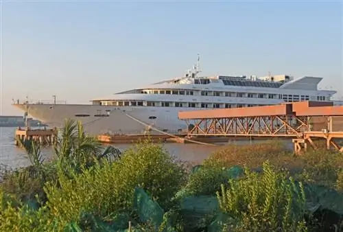 Винтажный роскошный яхт-отель