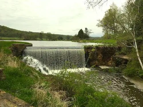 Плотина, построенная Фрэнком.